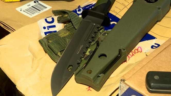 couteau utilisé lors de l'assassinat de Mbaye Wade