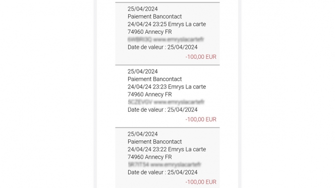 Les trois versements de 100 euros