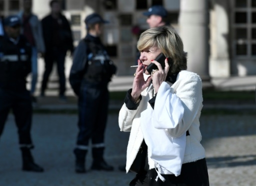 Un procès ordonné pour l'ex-reine de la presse people Mimi Marchand, soupçonnée de chantage contre Karine Le Marchand