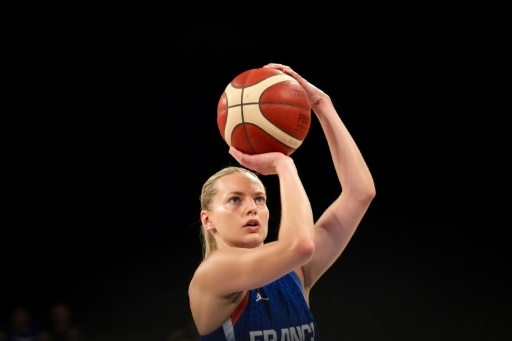 Basket: derniers réglages pour les Bleues avant les JO, avec Johannès en joker de luxe