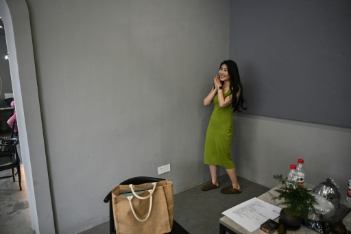 D'acteur à vendeur, de jeunes Chinois en quête d'emplois plus épanouissants