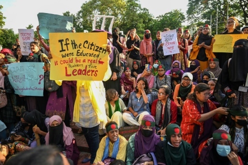 Bangladesh : les étudiants menacent de reprendre les manifestions, l'internet rétabli