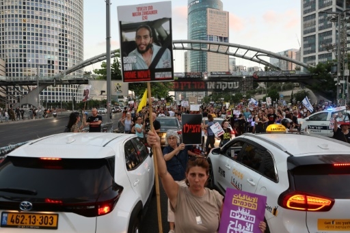 Israël intensifie ses frappes à Gaza, Netanyahu veut accroître la pression sur le Hamas