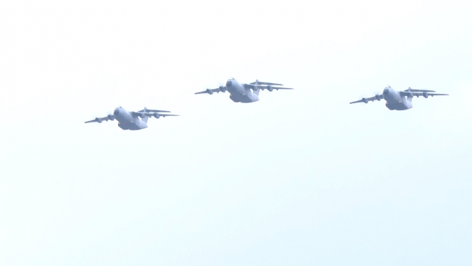 avions_helicos_clean