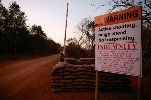 Afrique du Sud : 95 Libyens arrêtés dans un camp militaire clandestin présumé