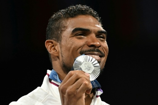 Escrime: la symphonie inachevée de Yannick Borel, en argent à l'épée aux Jeux de Paris