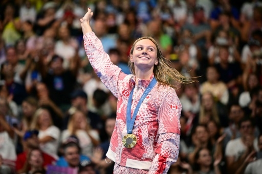 Natation: McIntosh et Popovici entament leur moisson d'or