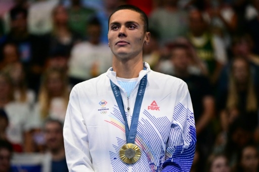 Natation: McIntosh et Popovici entament leur moisson d'or