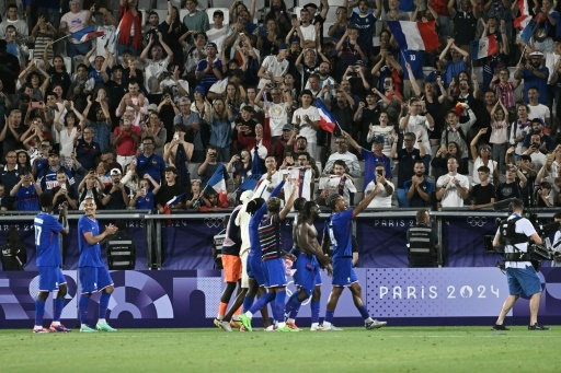 Foot: les Bleus d'Henry écartent l'Argentine dans un climat hostile pour s'offrir une demie