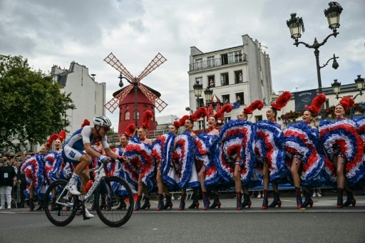 Avec le cyclisme, de Montmartre à Belleville, l'euphorie olympique façon Tour de France