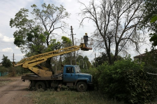 Le travail de Sisyphe des électriciens du Donbass face à une Russie offensive