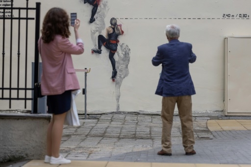 Pologne/JO: la grimpeuse polonaise Aleksandra Miroslaw honorée chez elle par une fresque