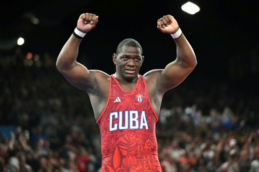 Lutte: le Cubain Mijain Lopez seul au sommet de l'Olympe