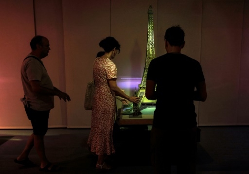 Mettre la main sur le Colisée: à Madrid, un musée pour que les aveugles découvrent les monuments