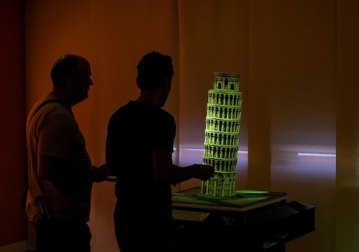 Mettre la main sur le Colisée: à Madrid, un musée pour que les aveugles découvrent les monuments