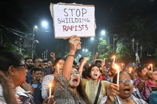 Inde: manifestations pour réclamer justice après le viol et le meurtre d'une soignante, Modi demande des punitions sévères et rapides