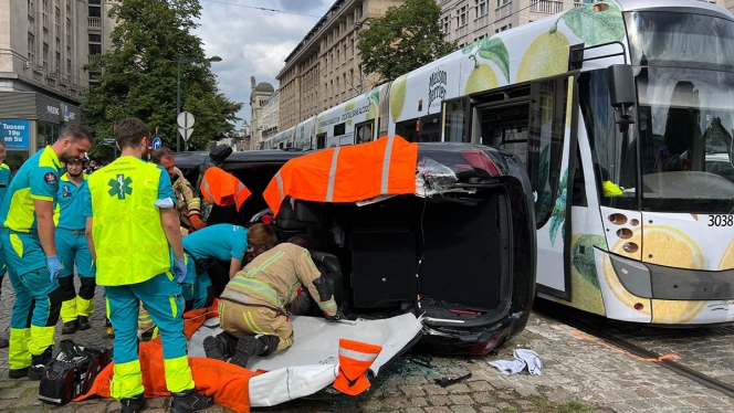 accident-tram