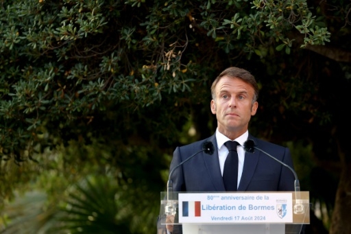 Ne cédons rien à la division, enjoint Macron lors des 80 ans de la libération de Bormes-les-Mimosas