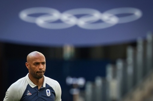 Foot: Thierry Henry dit adieu aux Espoirs juste après l'argent olympique