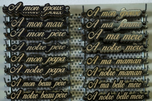 VGE à Authon, Delon à Douchy: l'inhumation à domicile, une pratique à titre exceptionnel