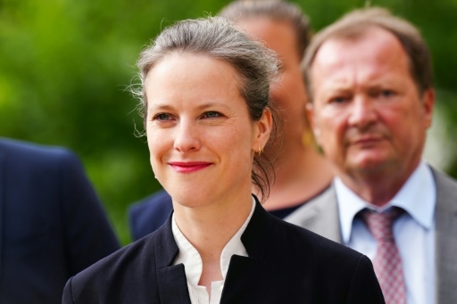 d6bdc64d9b1a352097e3ddd02573851ce3a03147