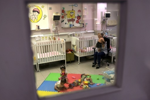 Coincées à Gaza, des mères souffrent de la séparation avec leurs bébés