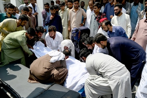 ee8122fe90c615b07316c0b20662ae03aec402a3