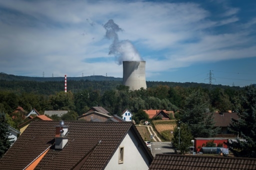 Le gouvernement suisse veut rouvrir la porte au nucléaire