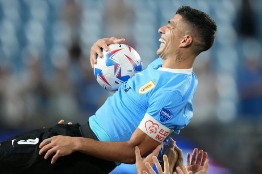 Luis Suarez, icône guerrière et ingérable du football uruguayen