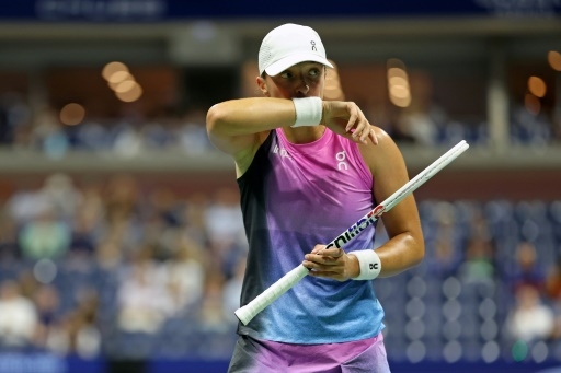 US Open: Sinner domine Medvedev et découvre les demies, Swiatek battue par Pegula