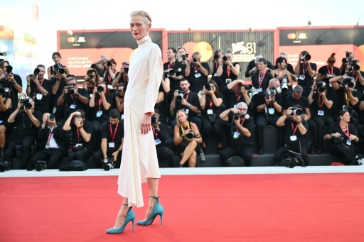 La chambre d'à côté, Lion d'or et film le plus crépusculaire d'Almodovar