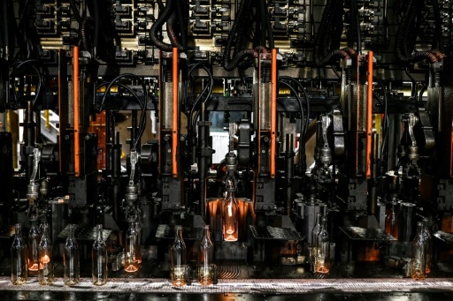 Près de Cognac, la filière verre pose la première brique de sa stratégie de décarbonation