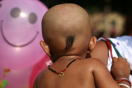 Inde: des prières dans l'espoir de donner naissance dans le pays le plus peuplé