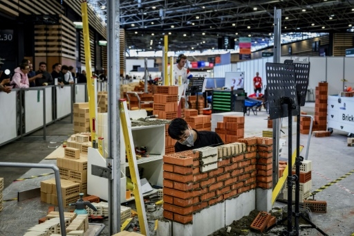 A vos truelles, burins et ciseaux: la compétition WorldSkills a démarré