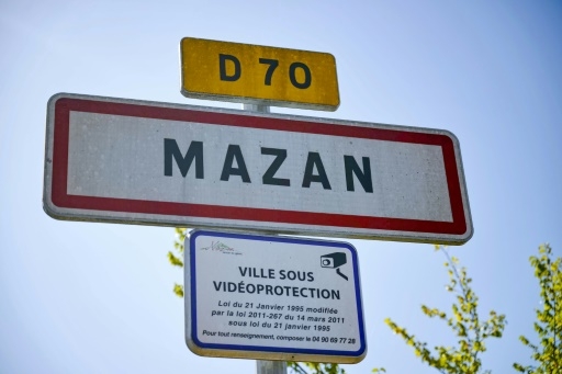Viols de Mazan: la suite du procès suspendue à l'état de santé du principal accusé