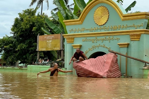 La junte birmane demande de l'aide étrangère après les inondations meurtrières