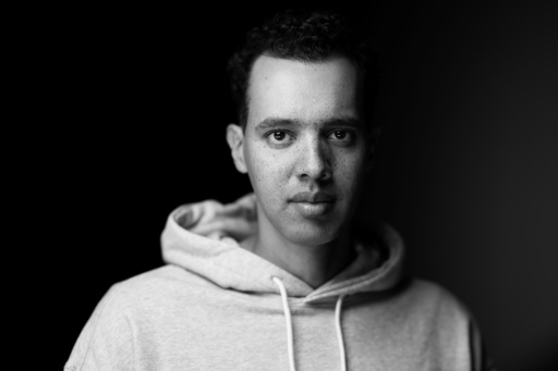 Entre France et Rwanda, le charisme et la gravité de Gaël Faye