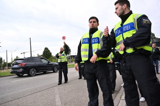 A la frontière allemande, contrôles renforcés mais pas de perturbations