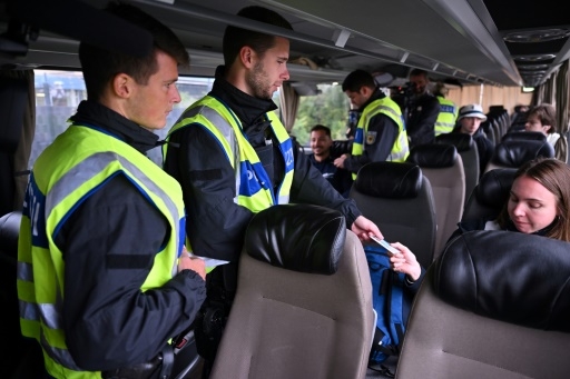 A la frontière allemande, contrôles renforcés mais pas de perturbations