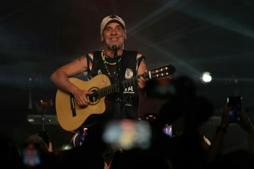 Après 17 ans sous les radars, Manu Chao revient chanter la libertad