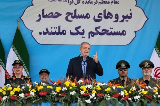 L'Iran dévoile un nouveau drone et un nouveau missile dans un contexte de tensions croissantes