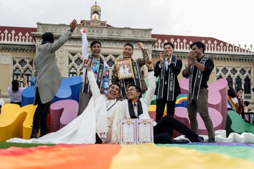 Thaïlande: le roi promulgue la loi sur le mariage homosexuel