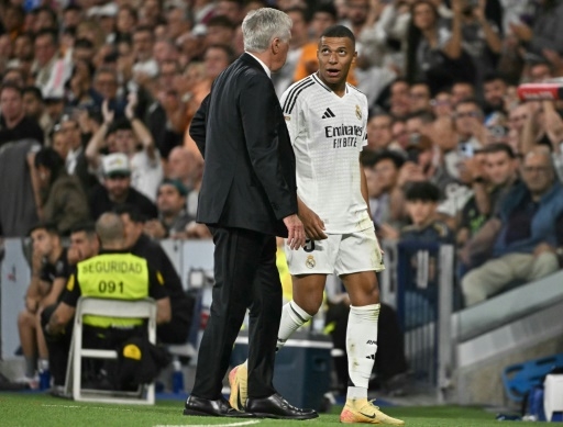 Foot: Mbappé blessé à la cuisse gauche, annonce le Real Madrid