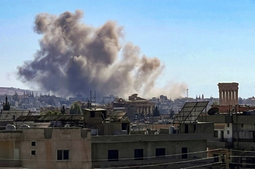 Israël bombarde des cibles du Hezbollah au Liban, appel à un cessez-le-feu de 21 jours