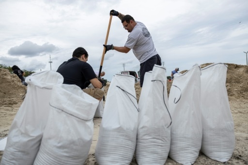 e2ff0bcd68abe559885e6463f3542c3c418fac08