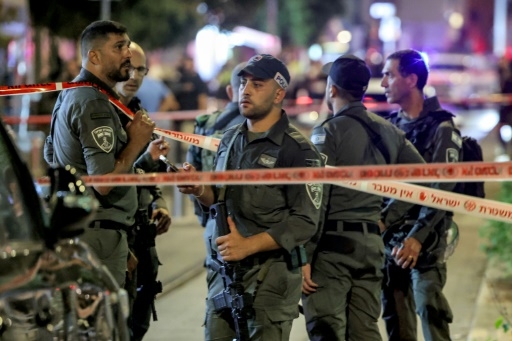 Israël menace de riposter à l'attaque aux missiles de l'Iran