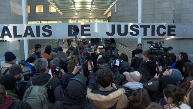 mazan-palais-de-justice