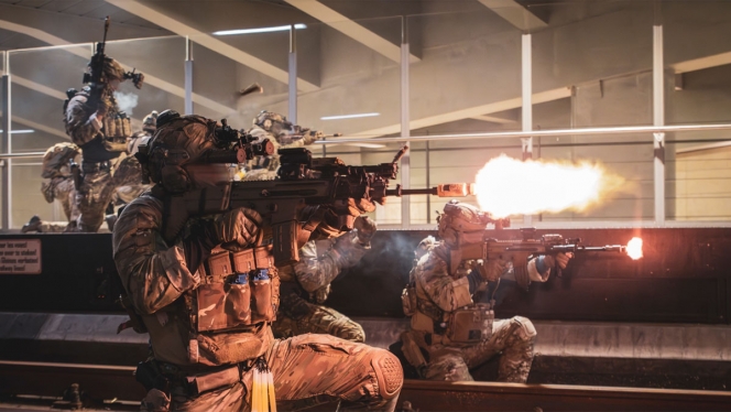 Les paracommandos durant l'exercice de crise