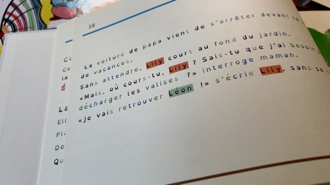Aujourd'hui encore, celle qui a appris sur le tard qu'elle était dyslexique continue d'aller dans les écoles pour y rencontrer les enfants et leur apprendre à créer leur propre histoire