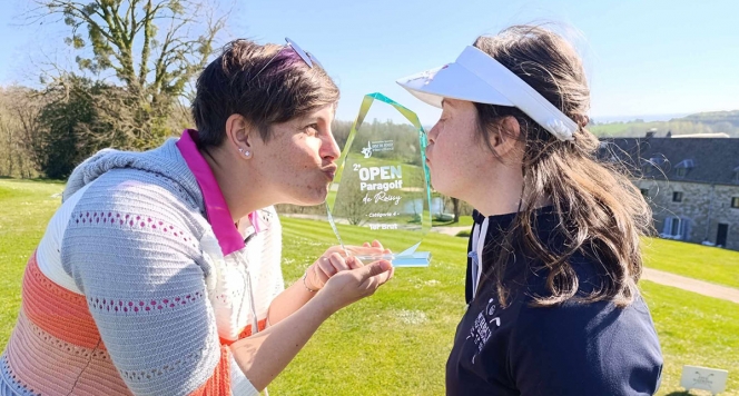 Nathalie et Cassandra Habranc